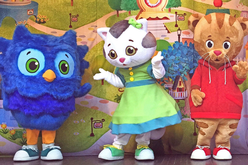 Daniel Tiger and Katerina Kittycat